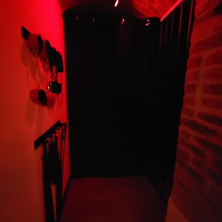 Grota Bdsm Apartmán Katovice